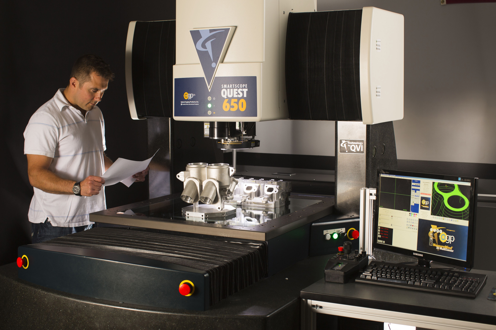 Machine de mesure tridimensionnelle optique Smartscope